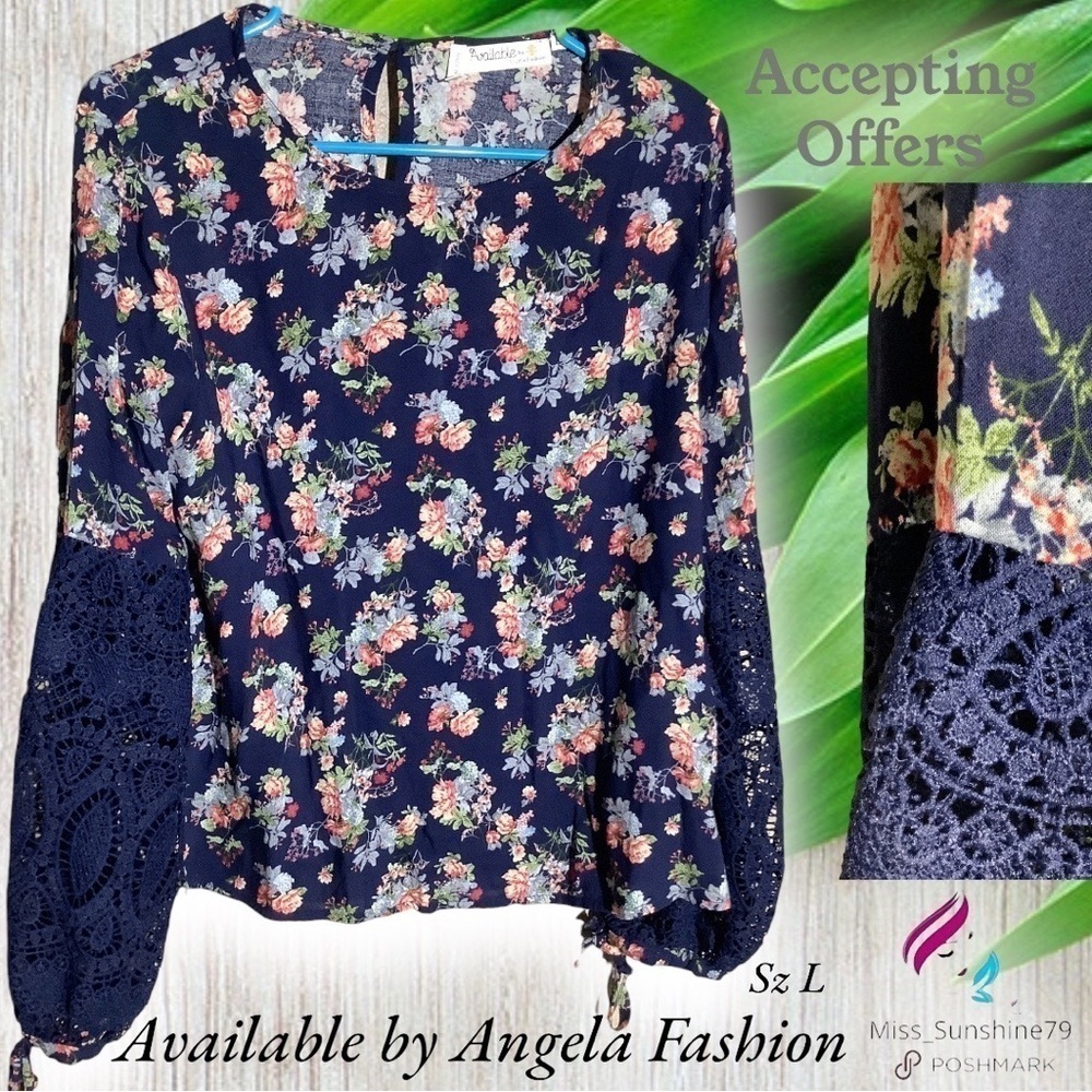 Available by Angela fashion - Sz L - ballon lace sleeve flowy keyhole top